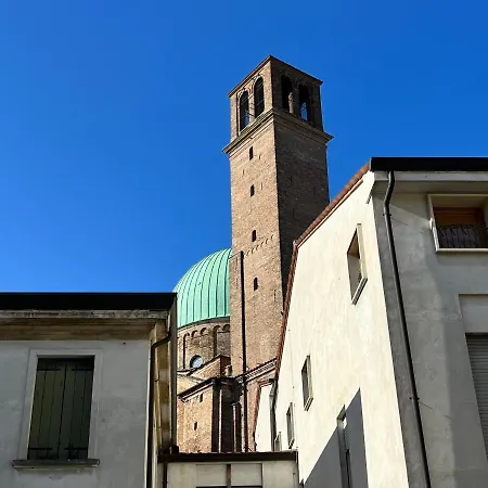 All'ombra Del Carmine Appartamento