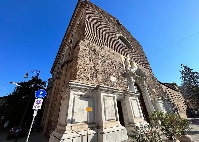 All'ombra Del Carmine Apartman