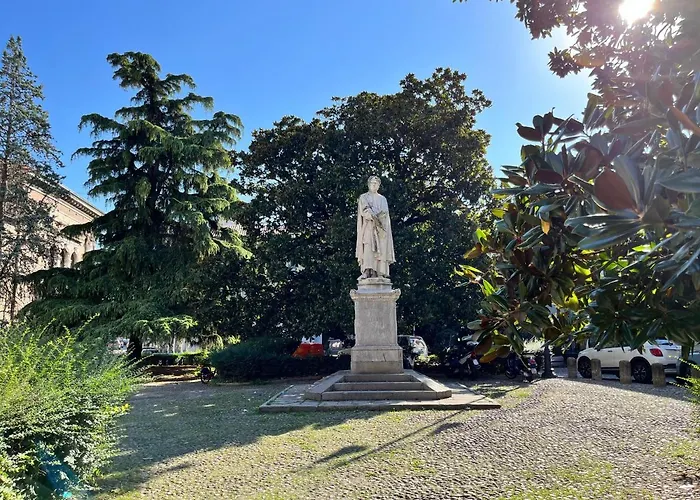 All'ombra Del Carmine Apartman Padova