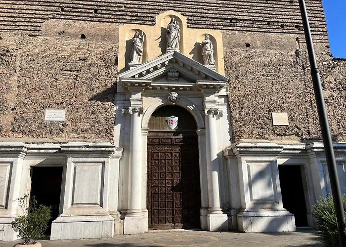 Apartman All'ombra Del Carmine *